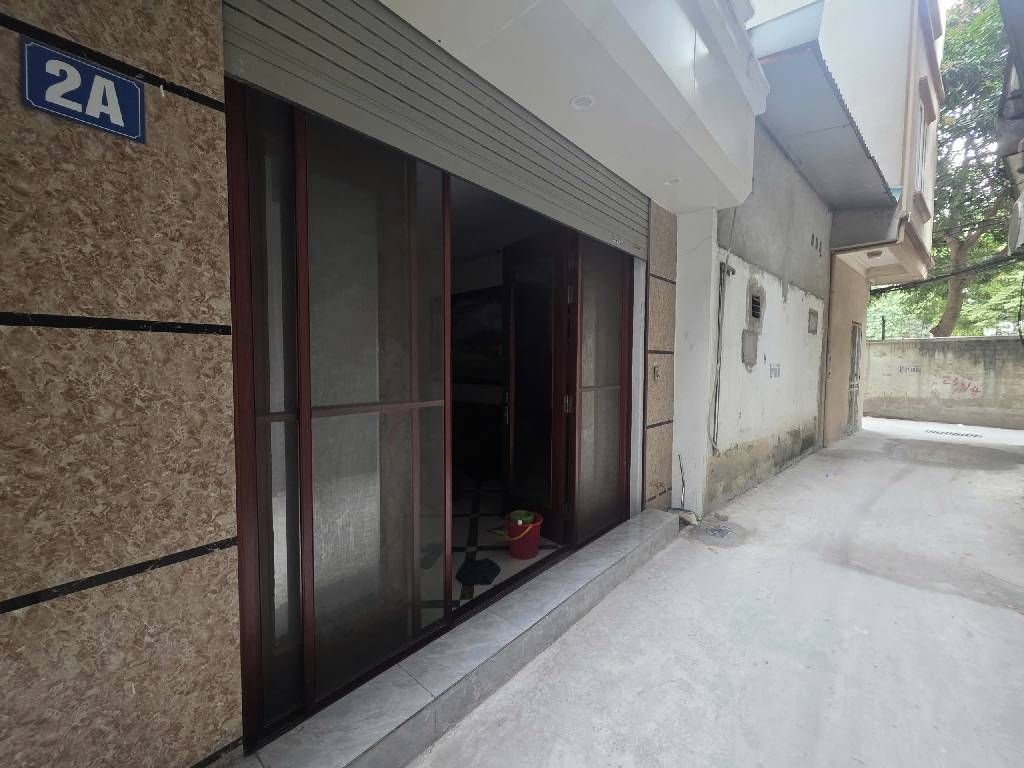 Bán nhà Minh Khai - diện tích 43.9m2 5 tầng - Ô TÔ ĐỖ CỬA - giá 14,8 tỷ