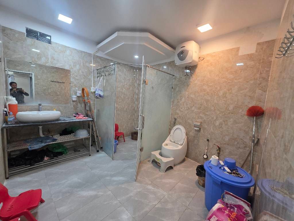 Bán nhà Minh Khai - diện tích 43.9m2 5 tầng - Ô TÔ ĐỖ CỬA - giá 14,8 tỷ