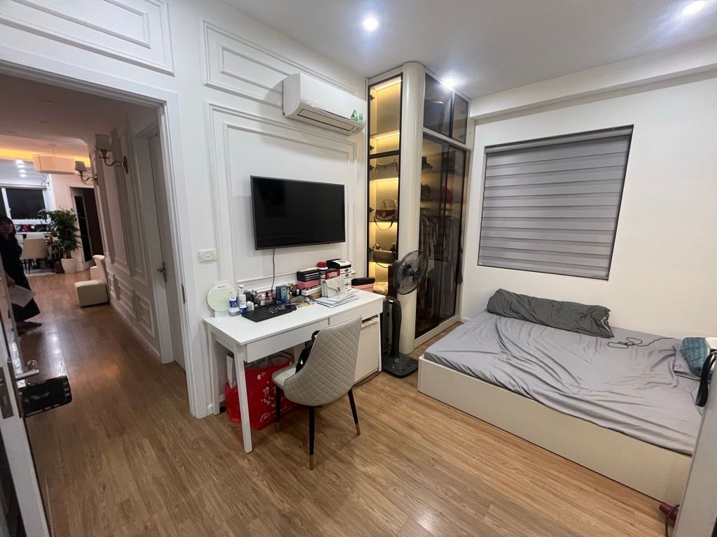 Bán nhà Đại Từ - diện tích 102m2 12 tầng - Căn hộ đẹp hoàn hảo - giá 8,4 tỷ