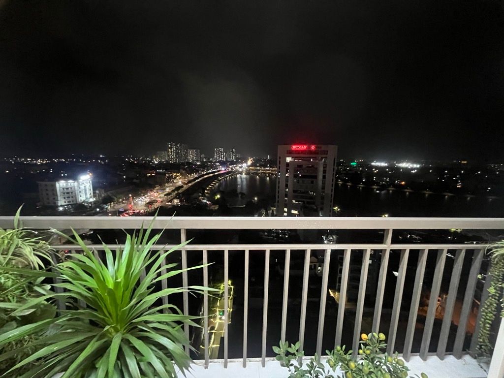 Bán nhà Đại Từ - diện tích 102m2 12 tầng - Căn hộ đẹp hoàn hảo - giá 8,4 tỷ