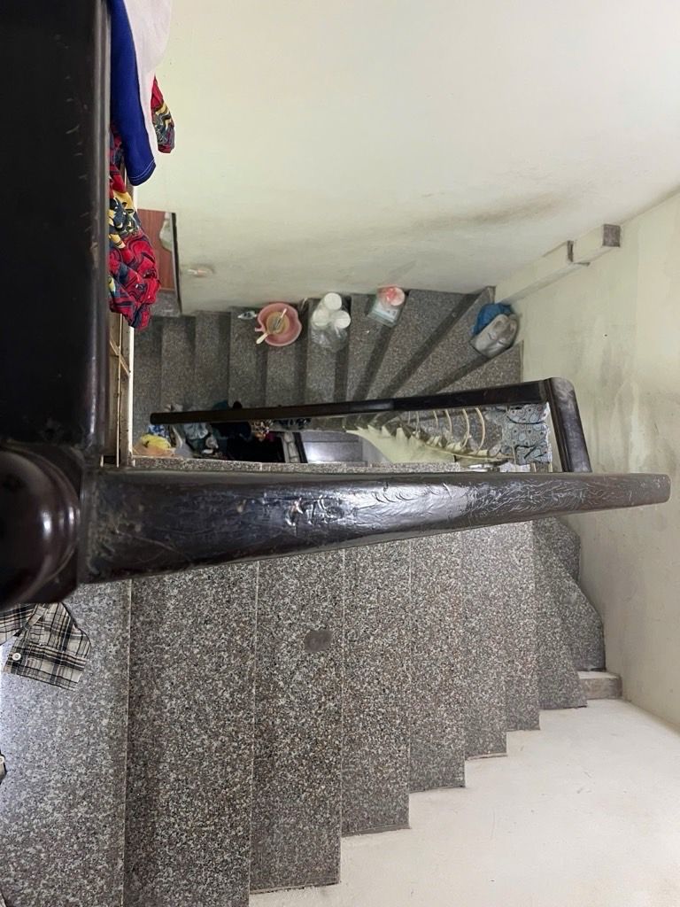 Bán nhà Hoàng Mai - diện tích 35m2 3 tầng - Mặt ngõ thông ô tô tránh - giá 11,6 tỷ