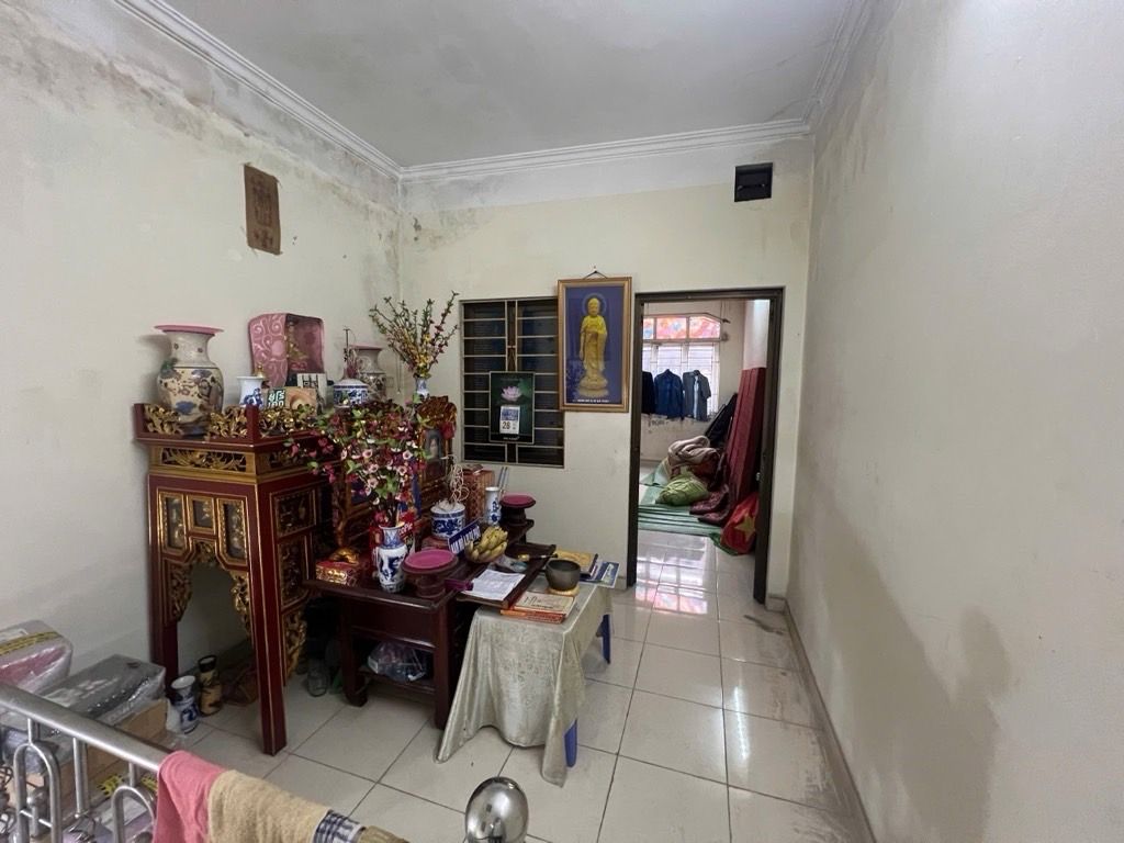 Bán nhà Hoàng Mai - diện tích 35m2 3 tầng - Mặt ngõ thông ô tô tránh - giá 11,6 tỷ