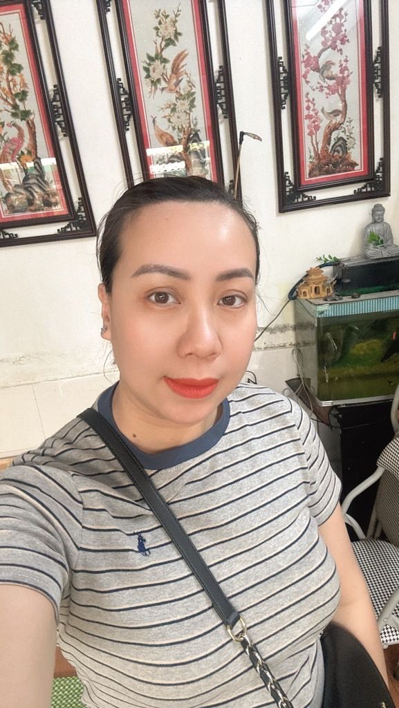 Bán nhà Vũ Hữu - diện tích 40m2 2 tầng - Sát phố - giá 1,3 tỷ