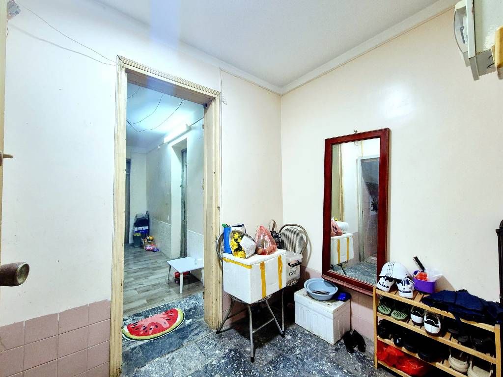 Bán nhà Bùi Ngọc Dương - diện tích 65m2 4 tầng - Căn hộ tập thể tầng 4 - giá 6,5 tỷ