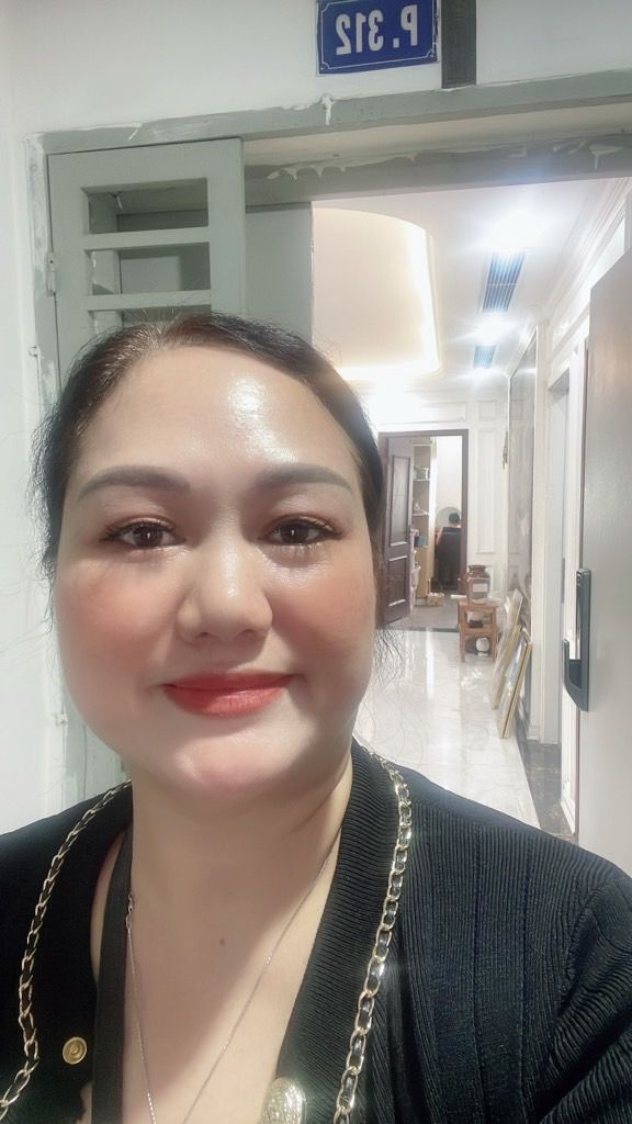 Bán nhà Trần Thủ Độ - diện tích 124.7m2 1 tầng - lô góc 3 ban công - giá 9,08 tỷ