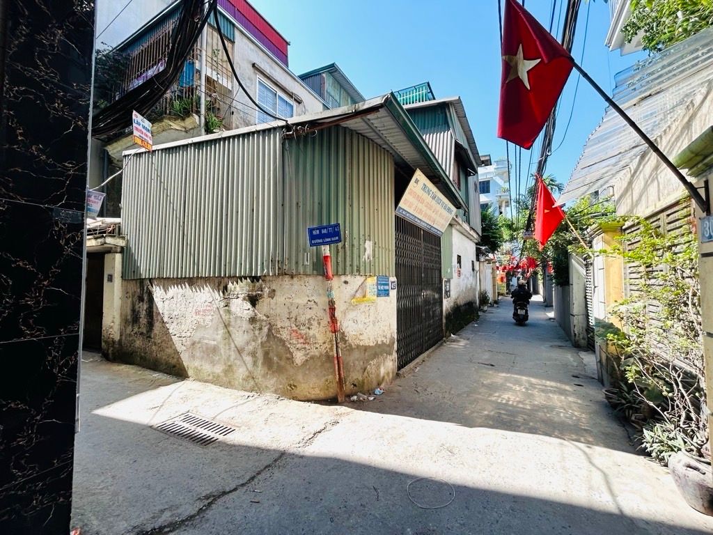 Bán nhà Lĩnh Nam - diện tích 30m2 6 tầng - Thang máy - giá 7,8 tỷ