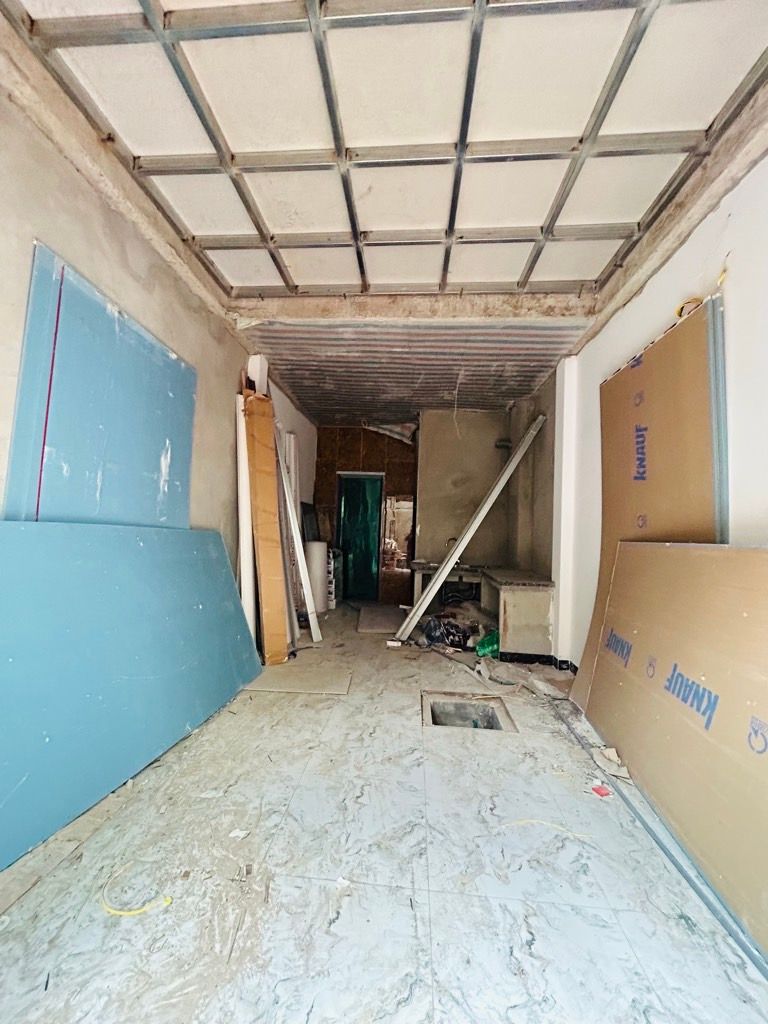 Bán nhà Lĩnh Nam - diện tích 30m2 6 tầng - Thang máy - giá 7,8 tỷ