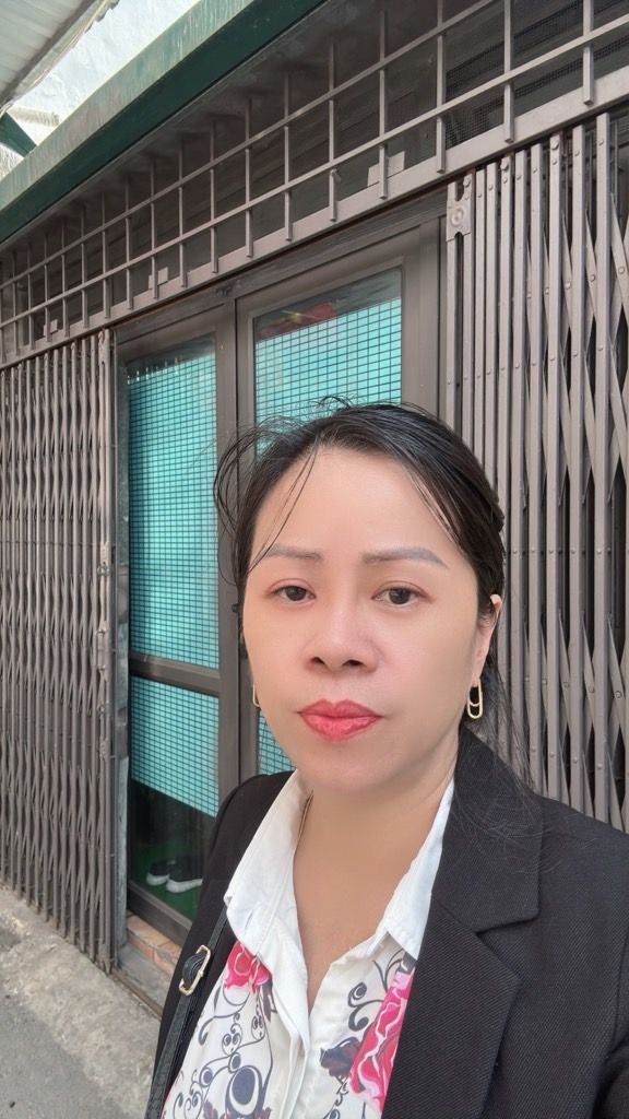 Bán nhà Lạc Hồng - diện tích 47m2 1 tầng - ô tô tránh - giá 0 tỷ