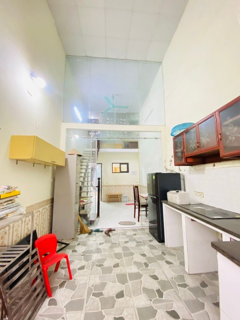 Bán nhà Định Công Hạ - diện tích 36.4m2 2 tầng - 2 mặt thoáng - giá 2,5 tỷ