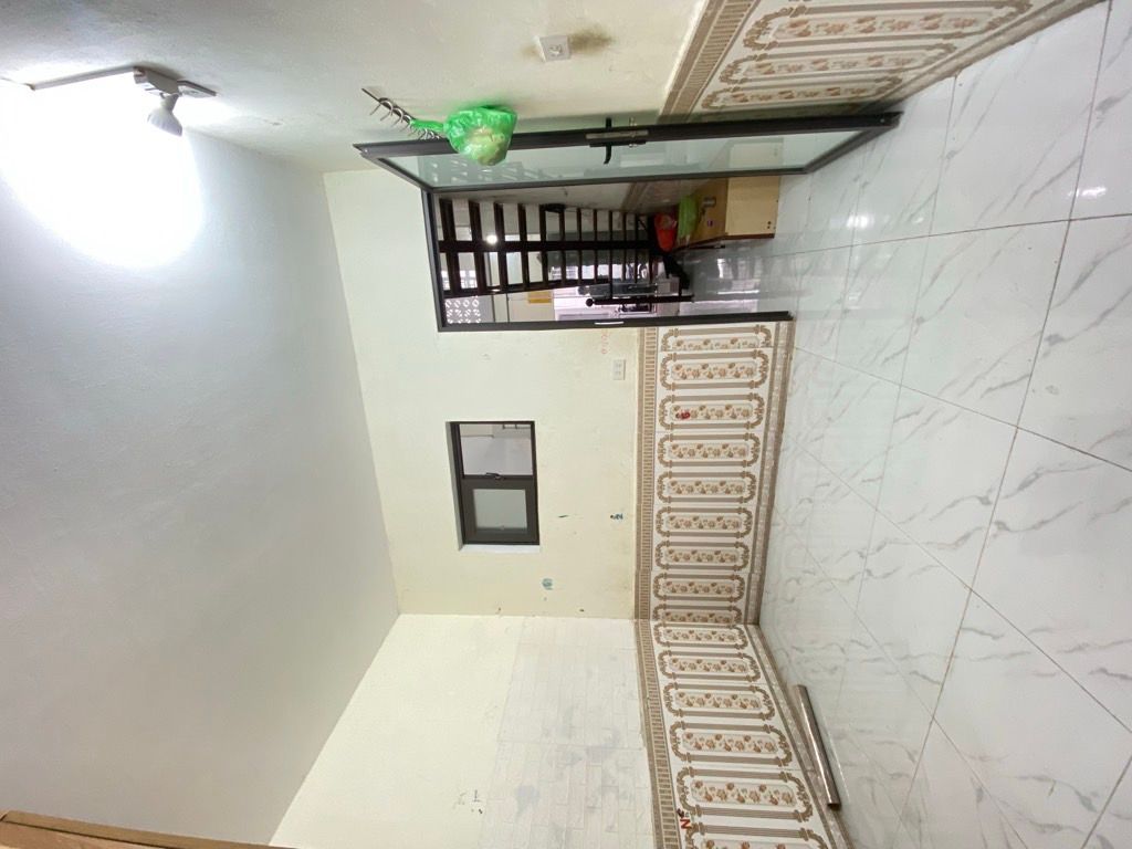 Bán nhà Định Công Hạ - diện tích 36.4m2 2 tầng - 2 mặt thoáng - giá 2,5 tỷ