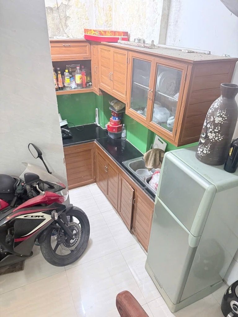 Bán nhà Vĩnh Hưng - diện tích 19,8m2 4 tầng - nhà dân xây khung cột bê tông chắc chắn - giá 3,1 tỷ