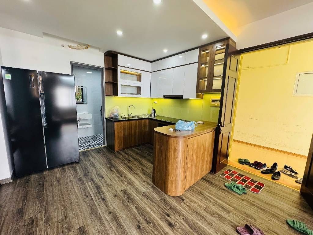 Bán nhà Lĩnh Nam - diện tích 98m2 1 tầng - Lô góc 3 mặt thoáng - giá 6,98 tỷ