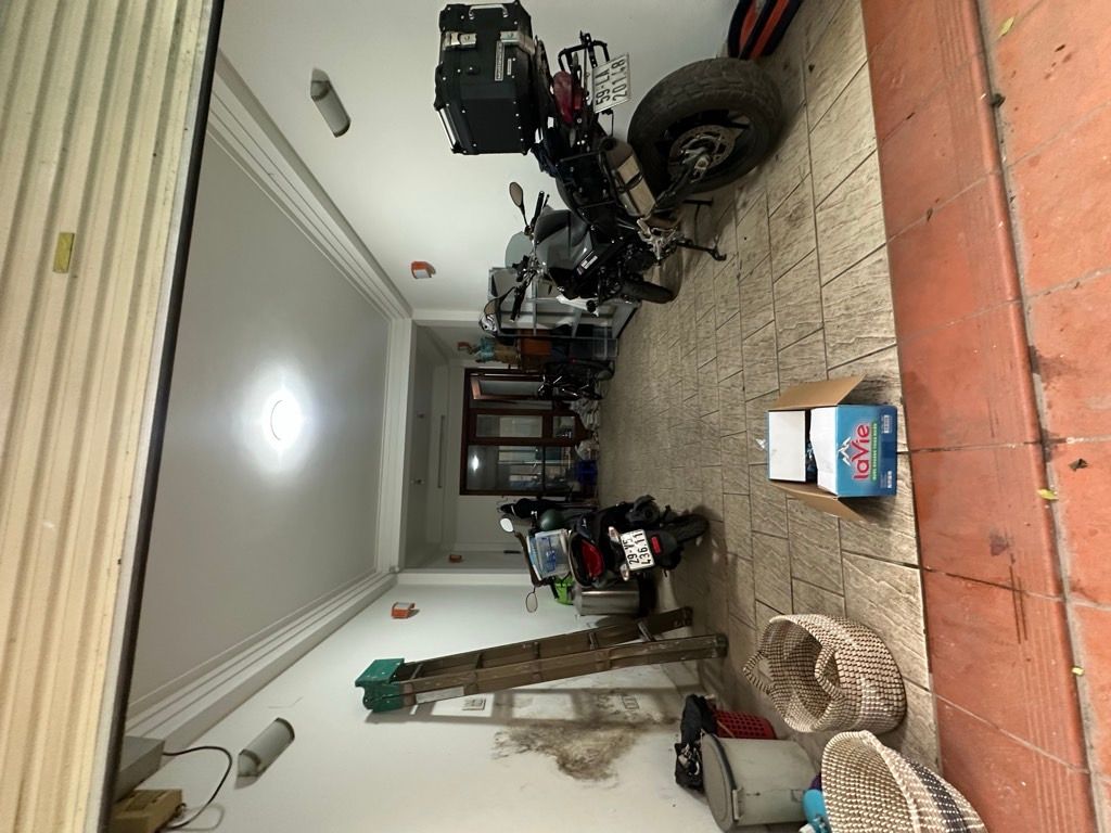 Bán nhà Phương Mai - diện tích 46m2 5 tầng - ô tô đỗ cửa - giá 21 tỷ