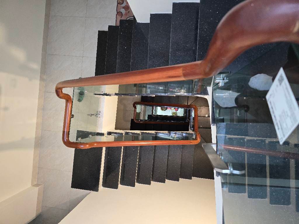 Bán nhà Định Công Thượng - diện tích 44.7m2 4 tầng - Nhà đẹp rất mới, Nội thất thiết kế theo phòng rất đẹp - giá 15,5 tỷ