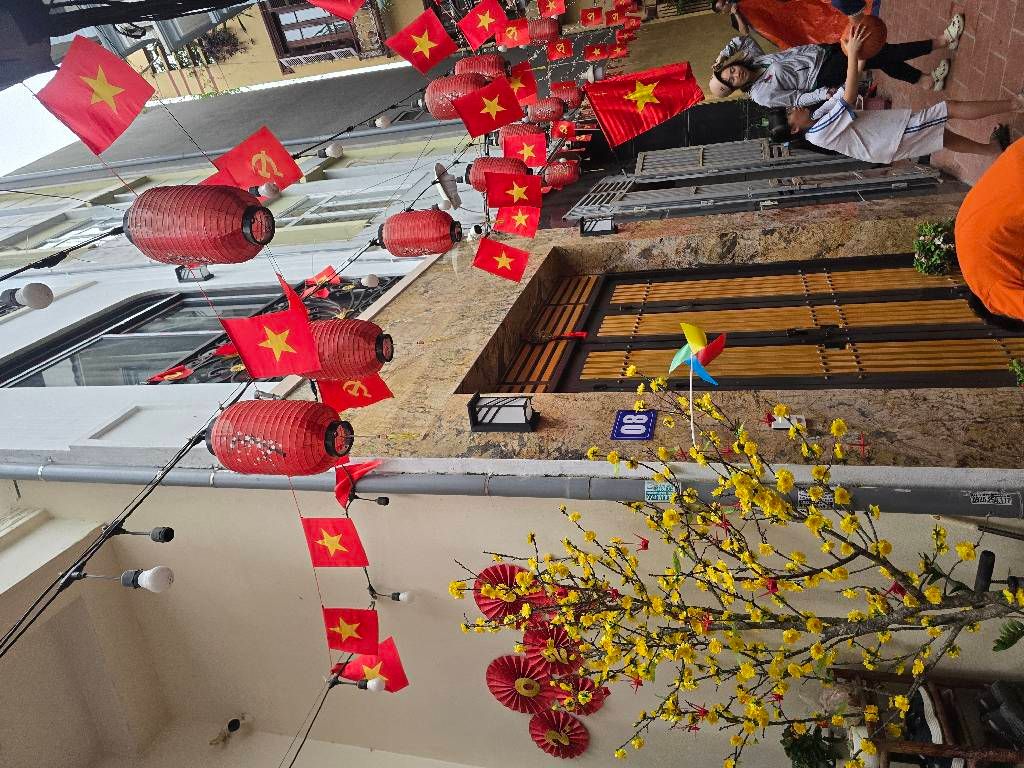 Bán nhà Định Công Thượng - diện tích 44.7m2 4 tầng - Nhà đẹp rất mới, Nội thất thiết kế theo phòng rất đẹp - giá 15,5 tỷ