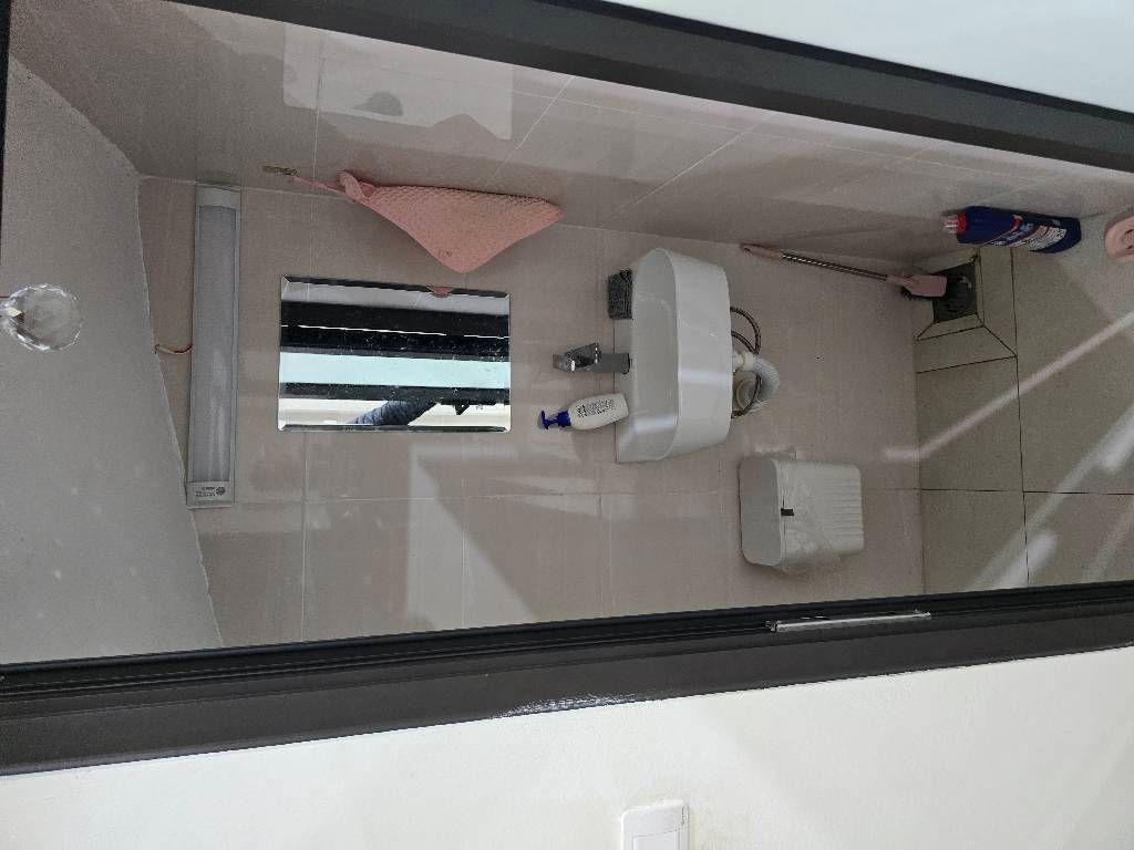 Bán nhà Định Công Thượng - diện tích 44.7m2 4 tầng - Nhà đẹp rất mới, Nội thất thiết kế theo phòng rất đẹp - giá 15,5 tỷ