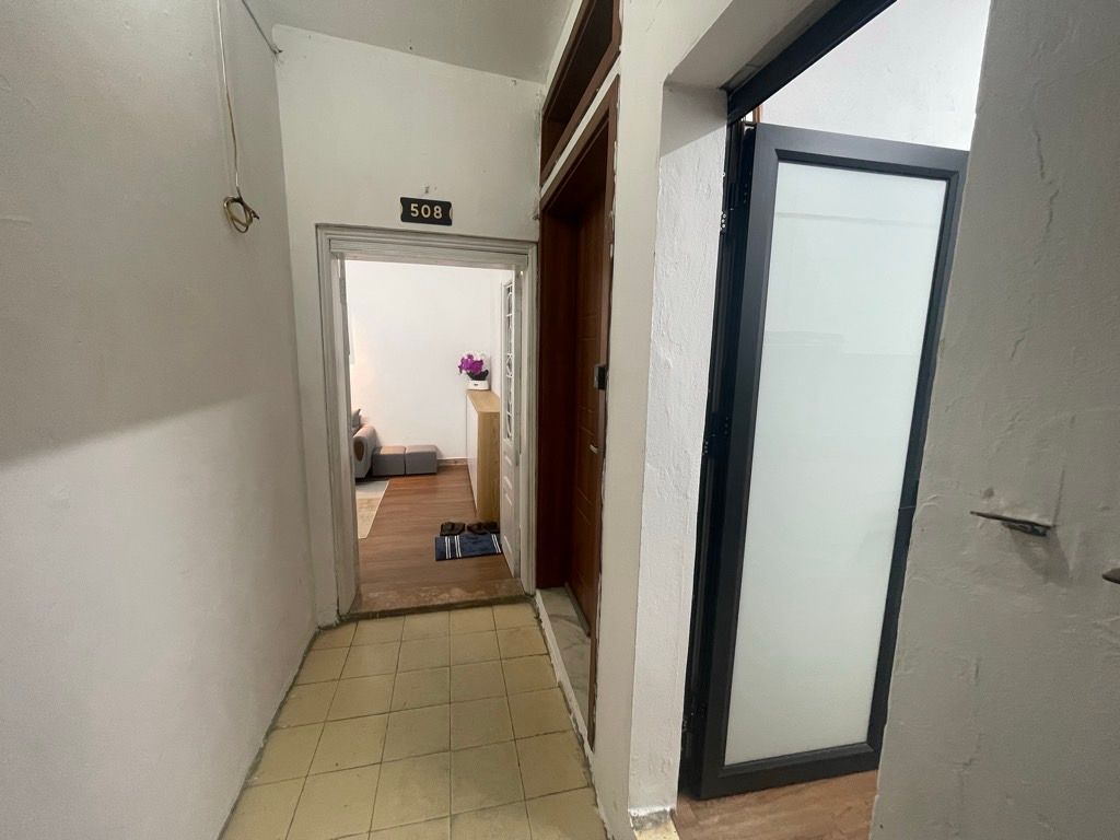 Bán nhà Số 7 Huỳnh Thúc Kháng - diện tích 21,9m2 2 tầng - Nhà đẹp như tranh - giá 5,6 tỷ