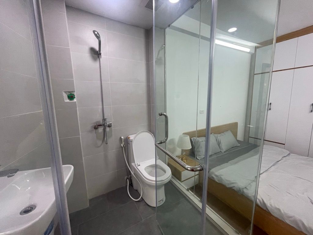 Bán nhà Số 7 Huỳnh Thúc Kháng - diện tích 21,9m2 2 tầng - Nhà đẹp như tranh - giá 5,6 tỷ