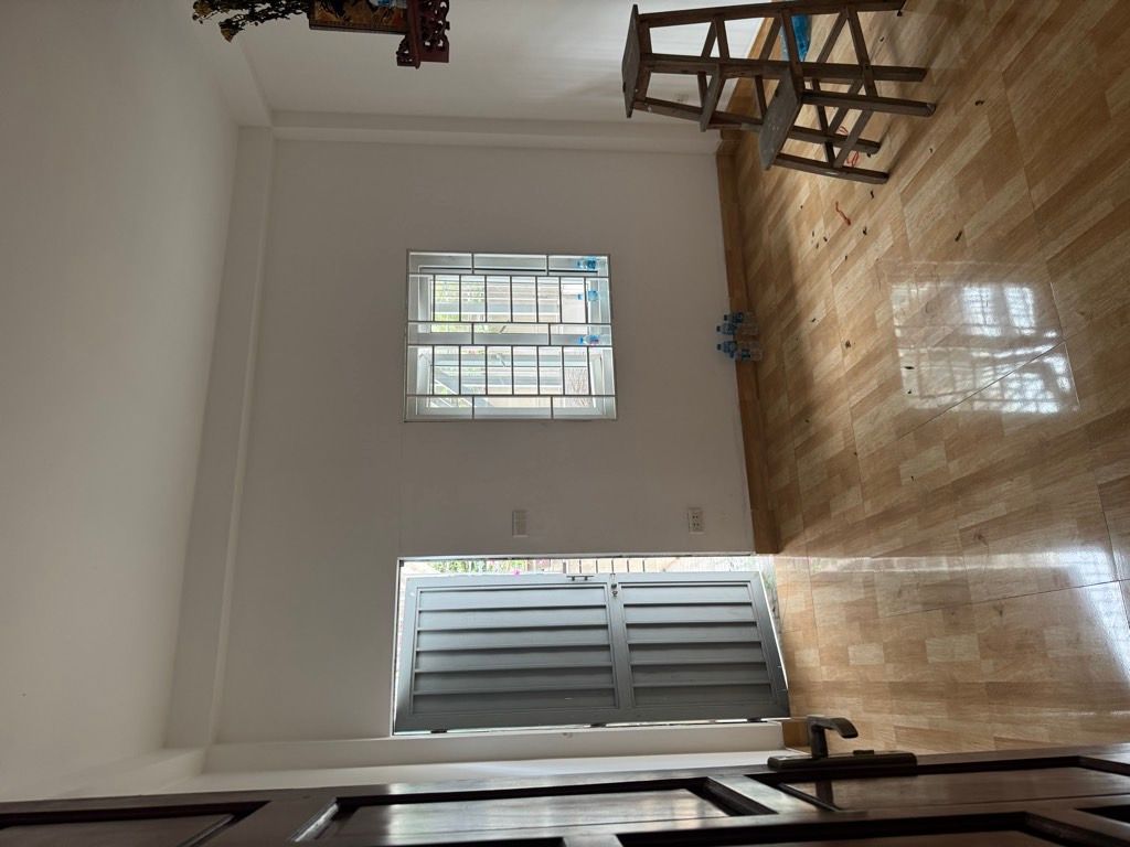 Bán nhà Trương Định - diện tích 30m2 5 tầng - Ô TÔ GẦN NHÀ - giá 9,8 tỷ