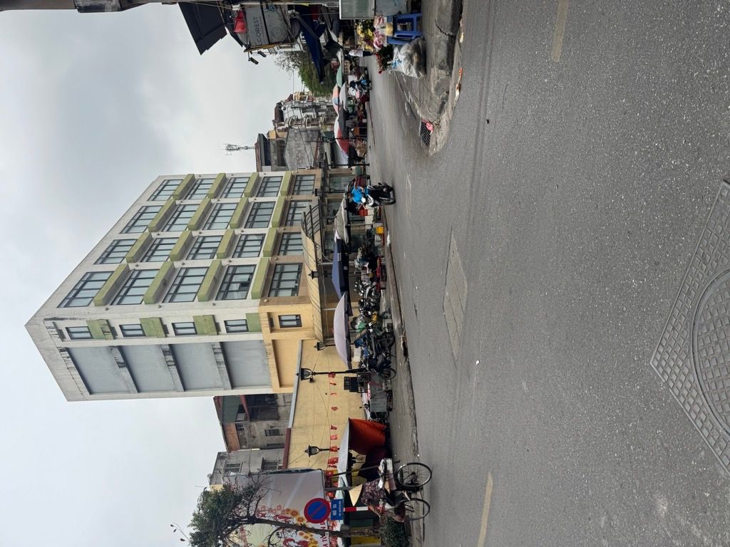 Bán nhà Trương Định - diện tích 30m2 5 tầng - Ô TÔ GẦN NHÀ - giá 9,8 tỷ