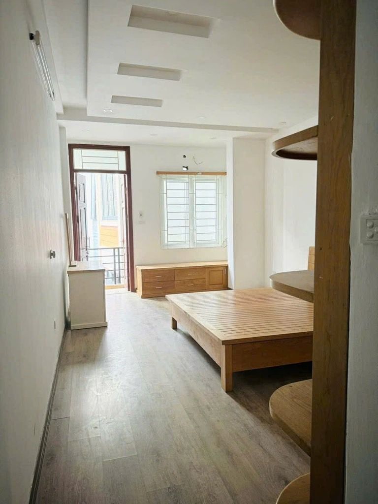 Bán nhà Trương Định - diện tích 30m2 5 tầng - Ô TÔ GẦN NHÀ - giá 9,8 tỷ