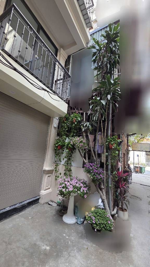 Bán nhà Nguyễn Chí Thanh - diện tích 11,7m2 6 tầng - Ô tô có thể dừng đỗ ngày đêm - giá 6,9 tỷ