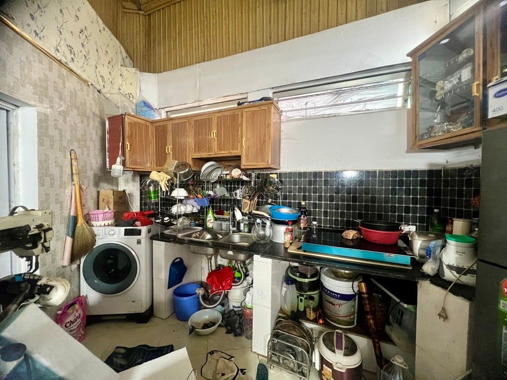 Bán nhà Lương Thế Vinh - diện tích 32m2 1 tầng - ô tô đỗ cửa - giá 3,4 tỷ