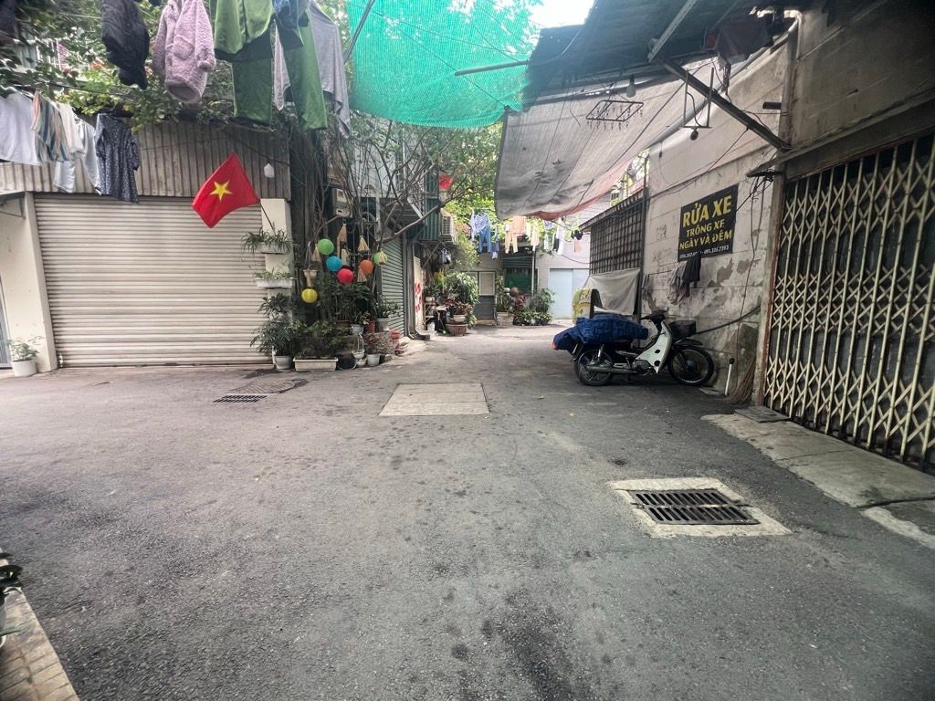 Bán nhà Lương Thế Vinh - diện tích 32m2 1 tầng - ô tô đỗ cửa - giá 3,4 tỷ