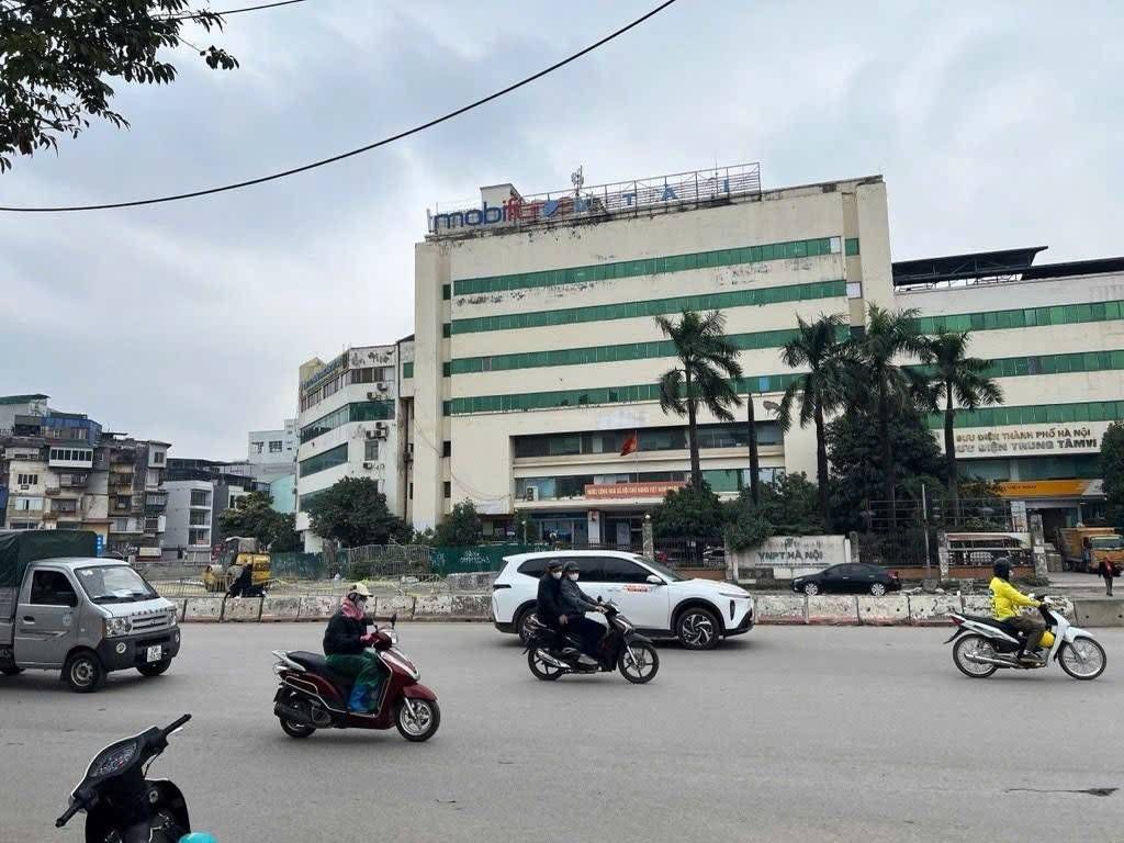 Bán nhà Giải Phóng - diện tích 27.1m2 1 tầng - Ô tô đỗ cửa - giá 2,8 tỷ