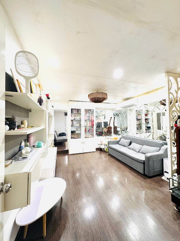 Bán nhà Tập thể Thổ Quan - diện tích 38,9m2 1 tầng - 2 phòng ngủ - giá 5,25 tỷ