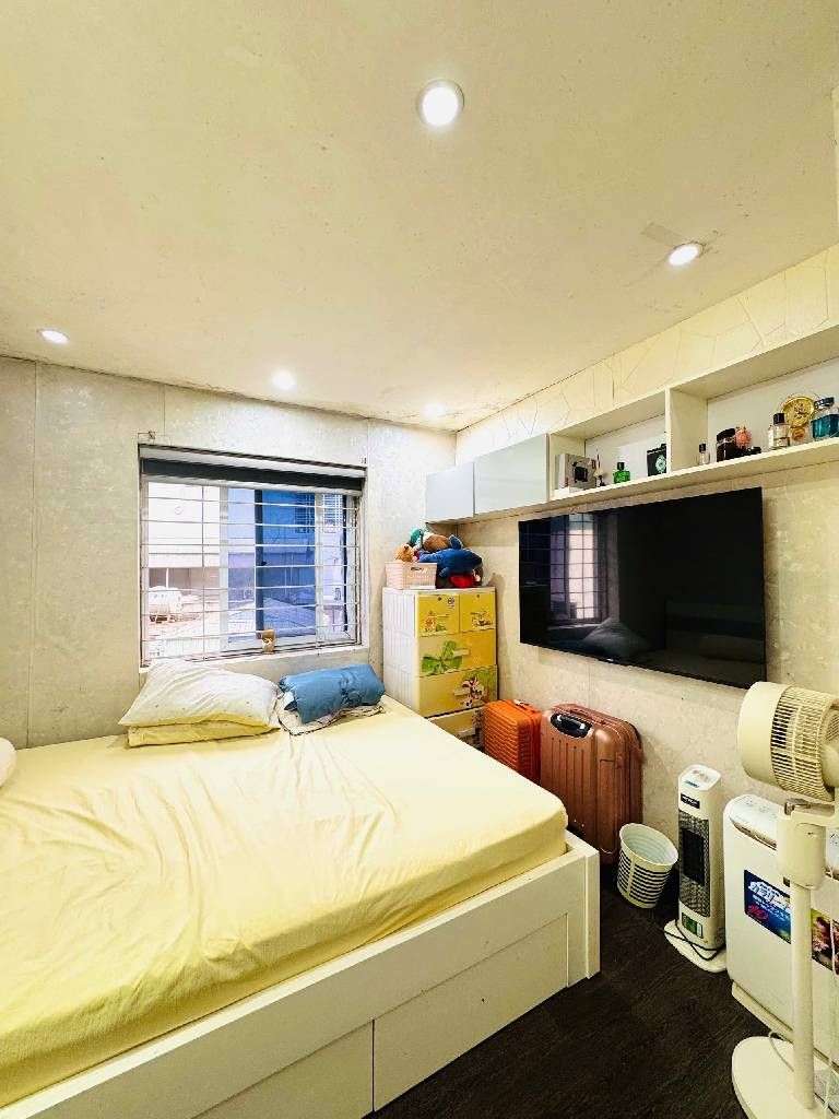 Bán nhà Tập thể Thổ Quan - diện tích 38,9m2 1 tầng - 2 phòng ngủ - giá 5,25 tỷ