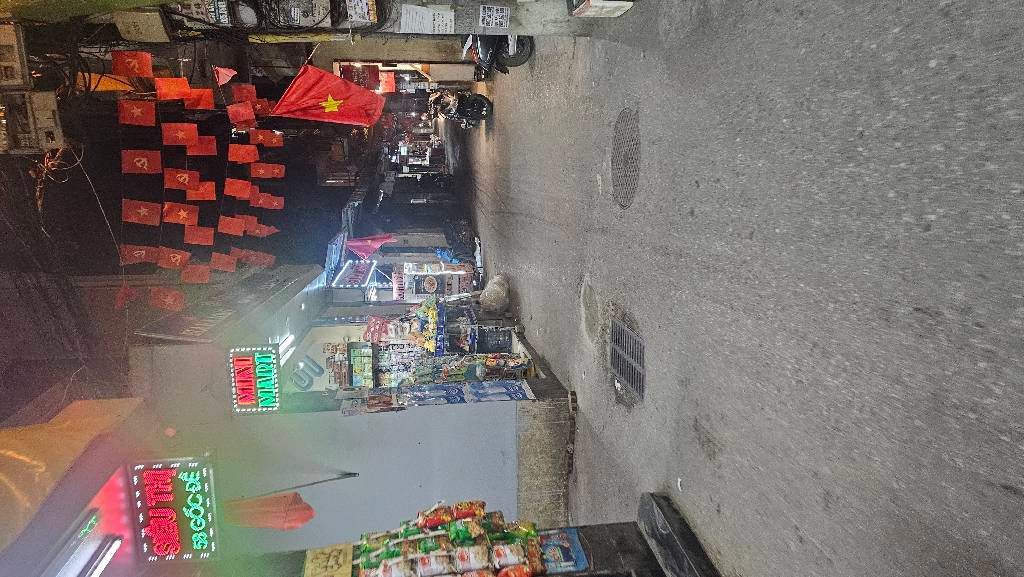 Bán nhà Gốc Đề - diện tích 45m2 5 tầng - Lô góc 3 mặt thoáng - giá 8,75 tỷ