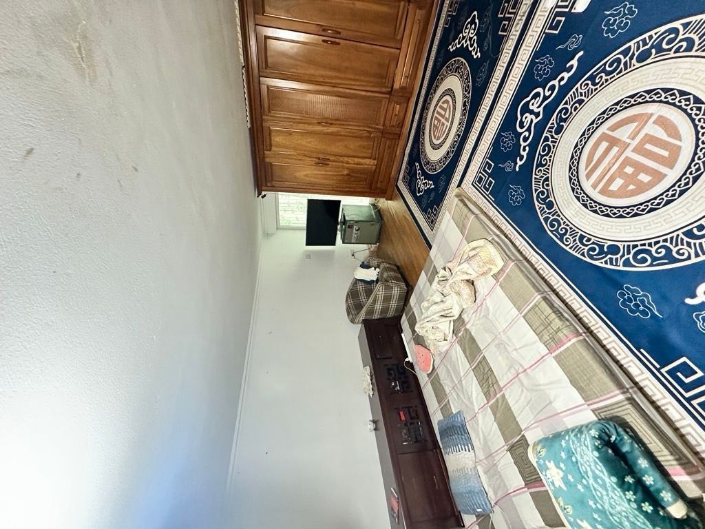 Bán nhà Vĩnh Tuy - diện tích 63,5m2 3 tầng - Ô Tô Đỗ Ngay Đêm Vào Nhà - giá 20,5 tỷ