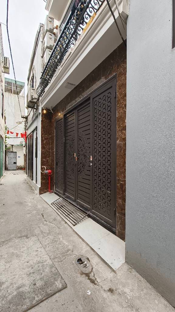 Bán nhà Vĩnh Hưng - diện tích 52m2 6 tầng - Căn hộ chung cư mini - giá 13,5 tỷ