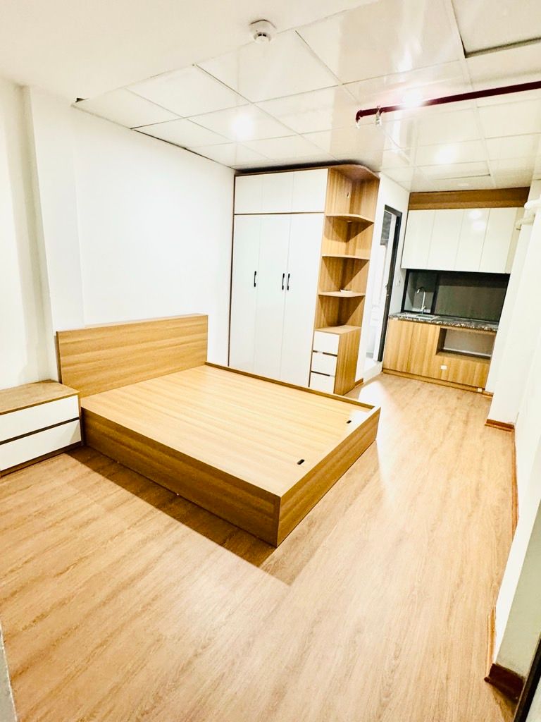 Bán nhà Trương Định - diện tích 48.7m2 5 tầng - Ô TÔ - THANG MÁY - giá 13,9 tỷ