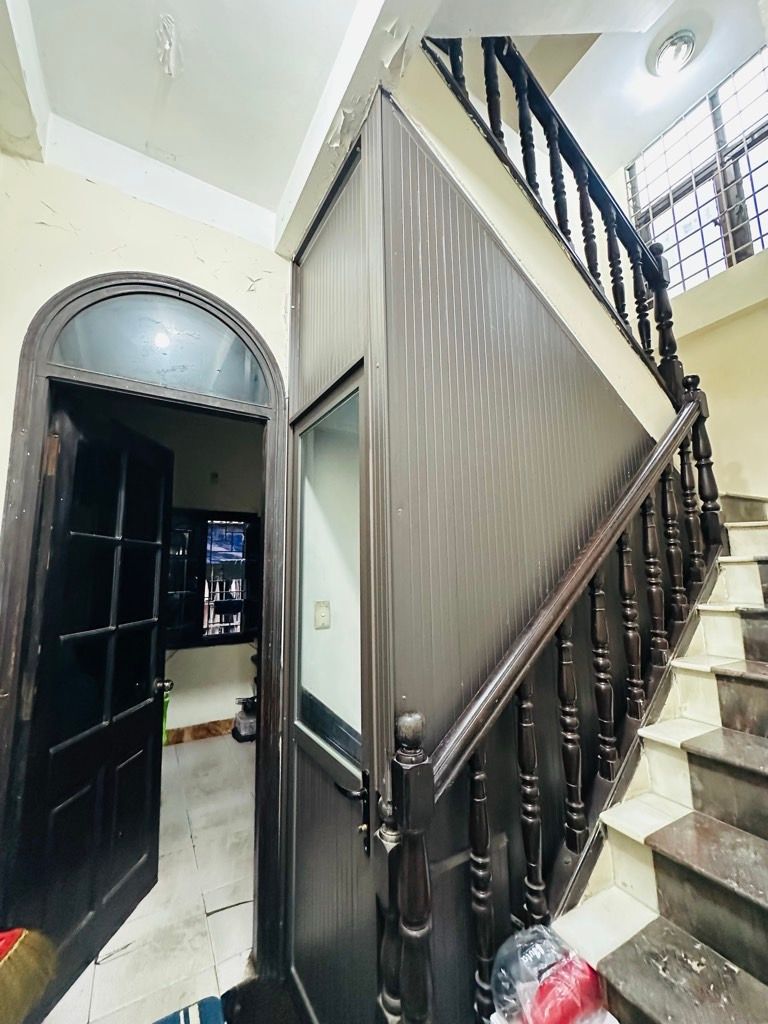 Bán nhà Nguyễn Trãi - diện tích 34,8m2 4 tầng - Mặt phố kinh doanh đỉnh - giá 22 tỷ