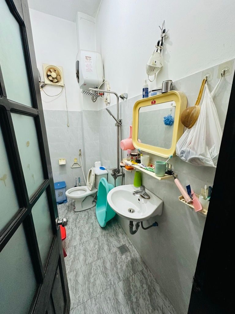 Bán nhà Nguyễn Trãi - diện tích 34,8m2 4 tầng - Mặt phố kinh doanh đỉnh - giá 22 tỷ