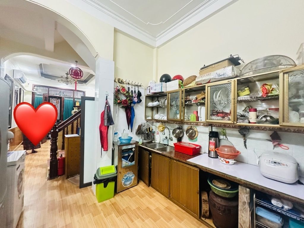 Bán nhà Kim Giang - diện tích 31,7m2 4 tầng - nhà dân đẹp - giá 7,6 tỷ