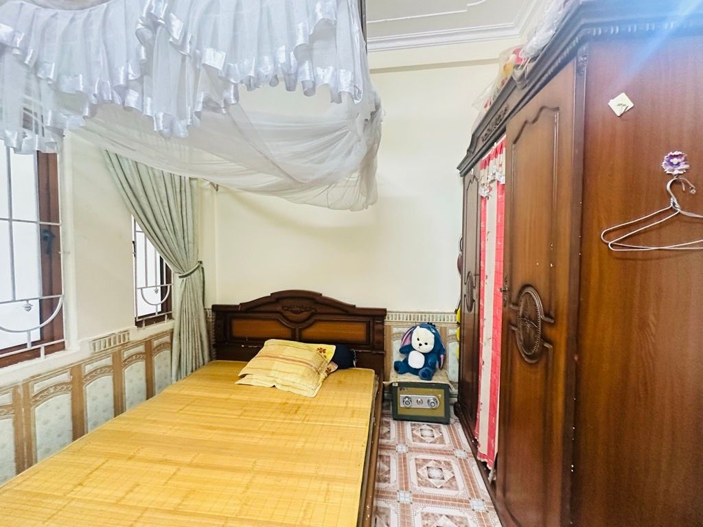 Bán nhà Kim Giang - diện tích 31,7m2 4 tầng - nhà dân đẹp - giá 7,6 tỷ