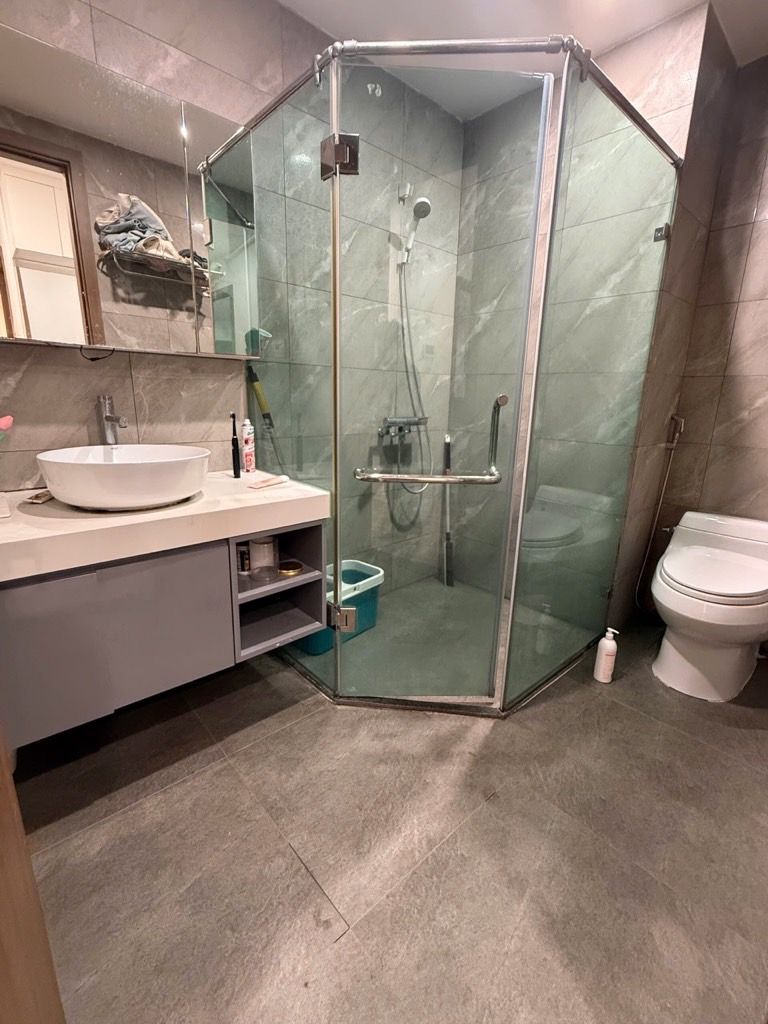 Bán nhà Lê Văn Thiêm - diện tích 110m2 22 tầng - Chung cư cao cấp - giá 10,35 tỷ