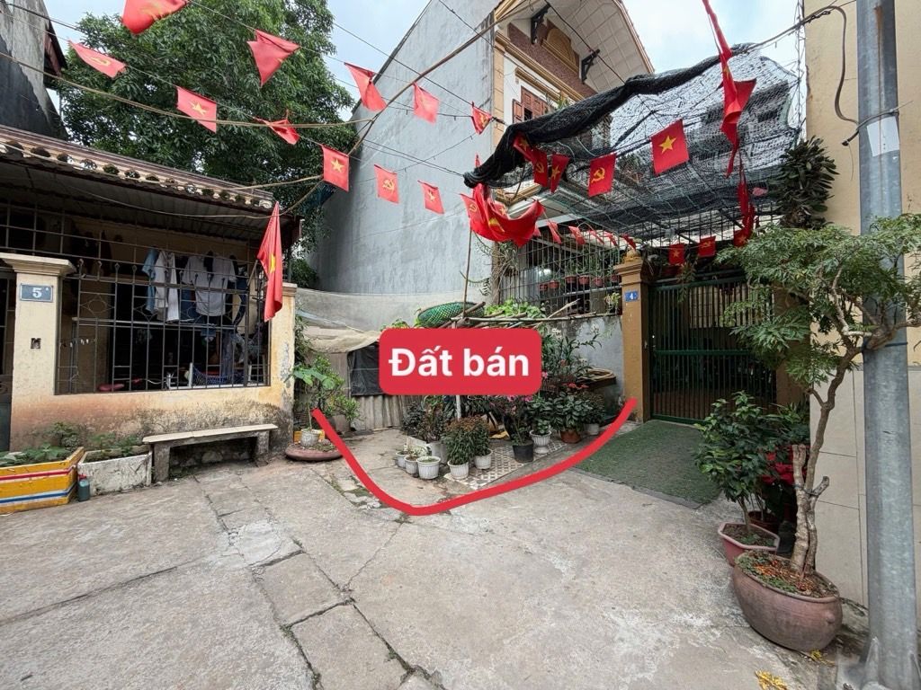 Bán nhà Thúy Lĩnh - diện tích 71m2 1 tầng - Ô tô 4 chỗ đỗ - giá 10,5 tỷ