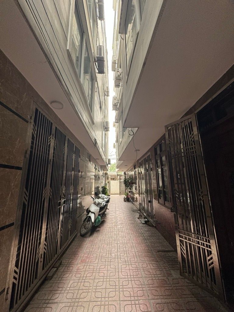 Bán nhà Bùi Xương Trạch - diện tích 35m2 5 tầng - Ngõ ô tô - giá 13 tỷ