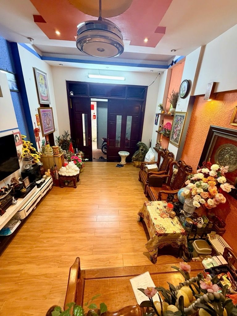 Bán nhà Quan Nhân - diện tích 58m2 5 tầng - Nhà dân xây chắc chắn, tiện ích bạt ngàn - giá 15 tỷ