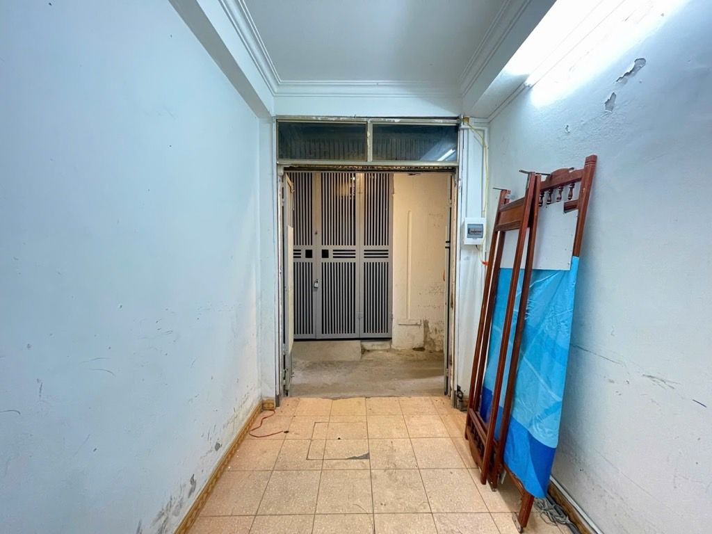 Bán nhà Nguyễn Đức Cảnh - diện tích 11,4m2 4 tầng - Ngõ 151 thông tứ tung - giá 1,9 tỷ