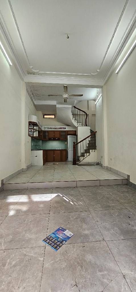 Bán nhà Khâm Thiên - diện tích 33,5m2 4 tầng - 2 mặt ngõ - giá 8,6 tỷ