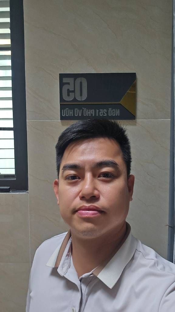 Bán nhà Vũ Hữu - diện tích 25.8m2 5 tầng - Ngõ thông - giá 8,8 tỷ