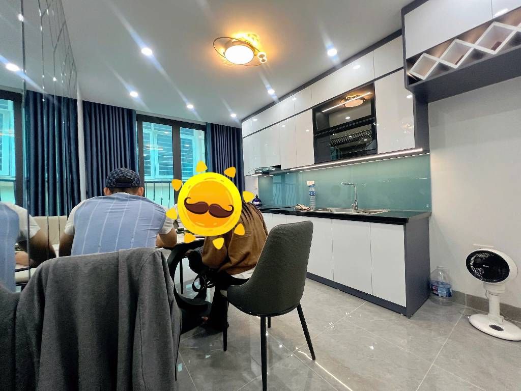 Bán nhà Bùi Xương Trạch - diện tích 41.4m2 5 tầng - thang máy đẹp mới lung linh - giá 11,8 tỷ