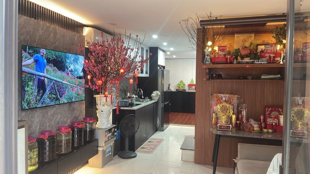 Bán nhà Vĩnh Hưng - diện tích 37m2 2 tầng - ô tô đỗ cổng - giá 3,5 tỷ