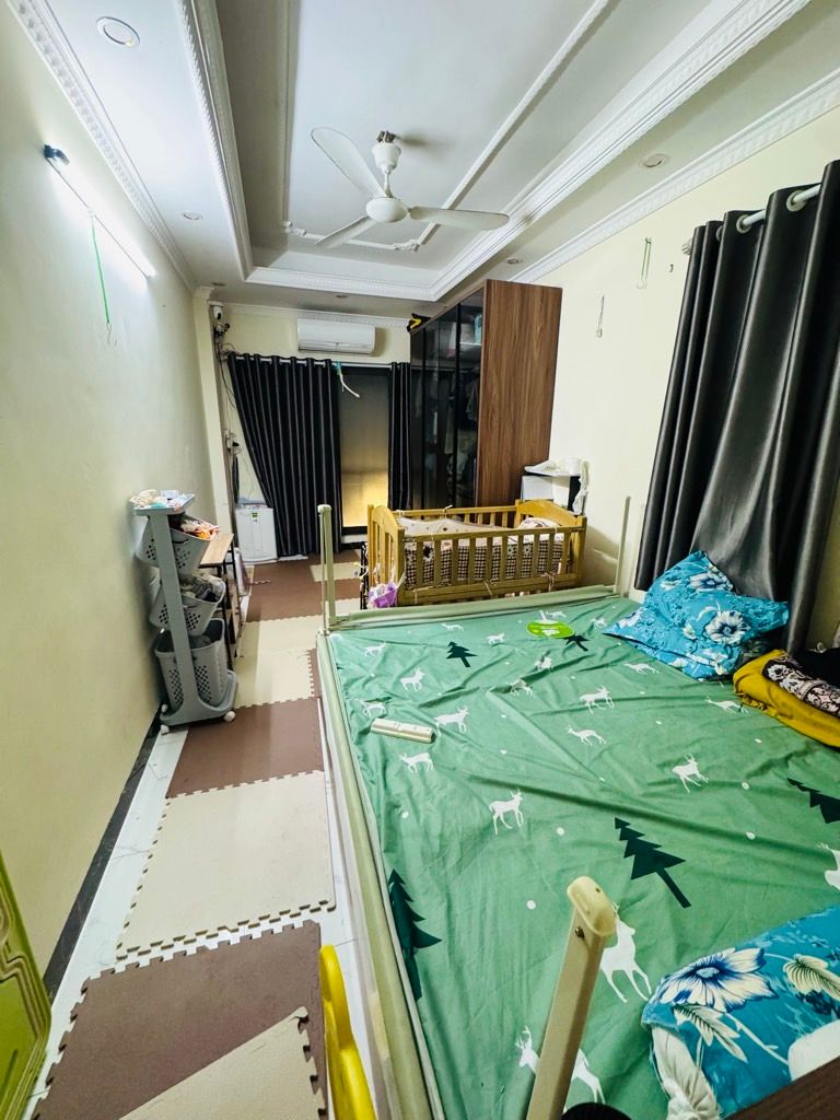 Bán nhà Tân Mai - diện tích 27m2 4 tầng - Lô góc 2 thoáng - giá 8,3 tỷ