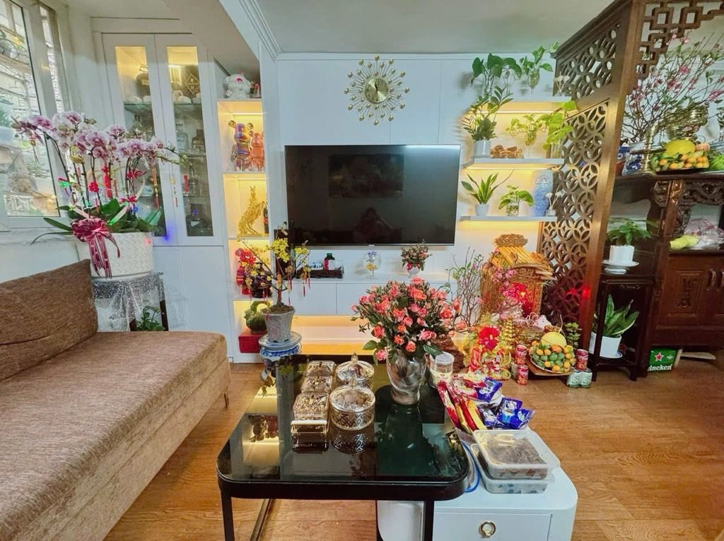 Bán nhà Giải Phóng - diện tích 25m2 6 tầng - Ngõ ô tô - giá 20 tỷ